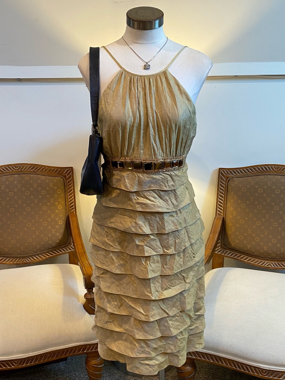 Adrianna Papell Y2K Gold Tiered Ruffle Halter Rayon Mini Dress M Tie-Back Party